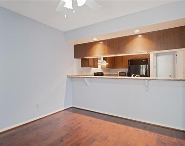 8100 Cambridge Street - Photo Thumbnail 6