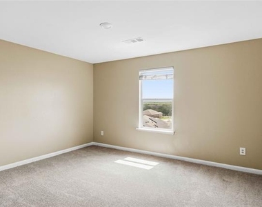 265 Honeysuckle Lane - Photo Thumbnail 27