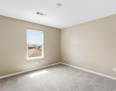 265 Honeysuckle Lane - Photo Thumbnail 25