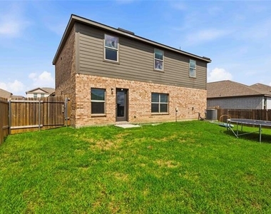 265 Honeysuckle Lane - Photo Thumbnail 30