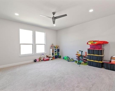 1630 Havenrock Drive - Photo Thumbnail 19