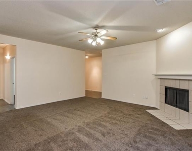 5505 Cedar Elm Drive - Photo Thumbnail 5