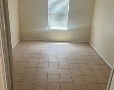 5716 Sapphire Pool Trail - Photo Thumbnail 13