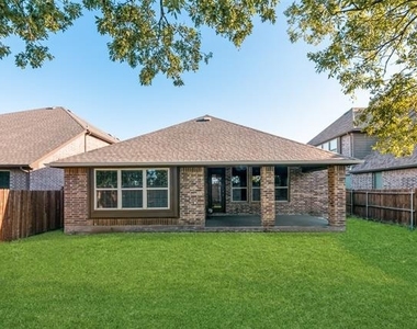 3319 Sequoia Lane - Photo Thumbnail 24