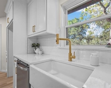 434 Marilu Street - Photo Thumbnail 7