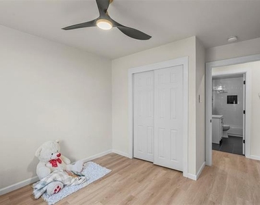 434 Marilu Street - Photo Thumbnail 15