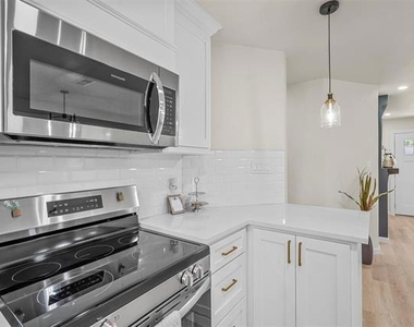 434 Marilu Street - Photo Thumbnail 6