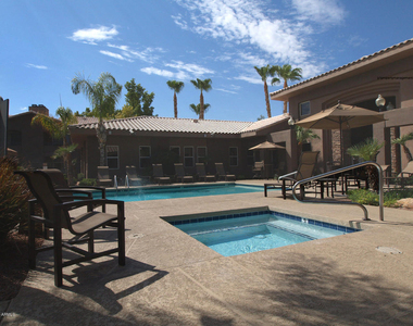 7009 E Acoma Drive - Photo Thumbnail 17