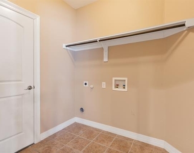 1617 Nighthawk Drive - Photo Thumbnail 21