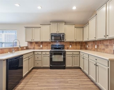 1617 Nighthawk Drive - Photo Thumbnail 4