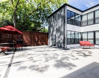 2806 Reagan Street - Photo Thumbnail 11