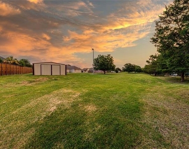 2201 Bradford Drive - Photo Thumbnail 19