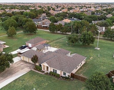 2201 Bradford Drive - Photo Thumbnail 28