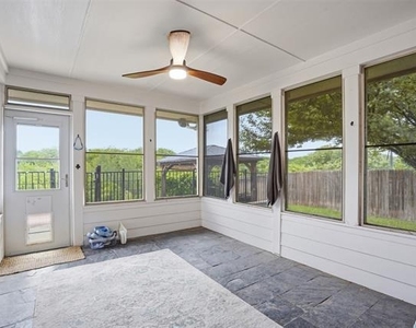 5605 Southern Hills Drive - Photo Thumbnail 22