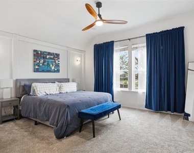 5605 Southern Hills Drive - Photo Thumbnail 12