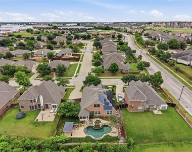 5605 Southern Hills Drive - Photo Thumbnail 27