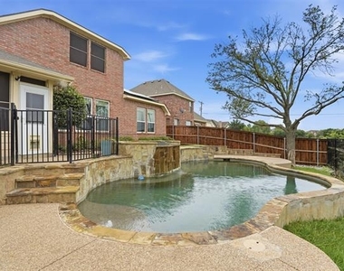 5605 Southern Hills Drive - Photo Thumbnail 23