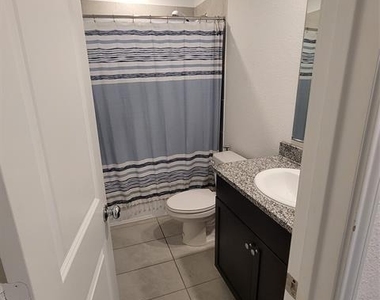 7816 Ruellia Road - Photo Thumbnail 19