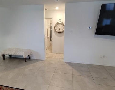 7816 Ruellia Road - Photo Thumbnail 22
