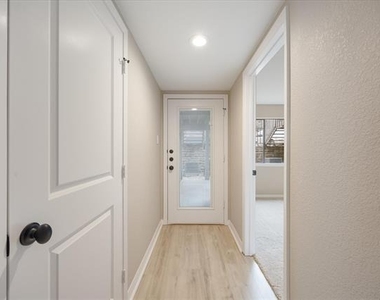 1041 Signal Ridge Place - Photo Thumbnail 1