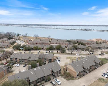 1041 Signal Ridge Place - Photo Thumbnail 23