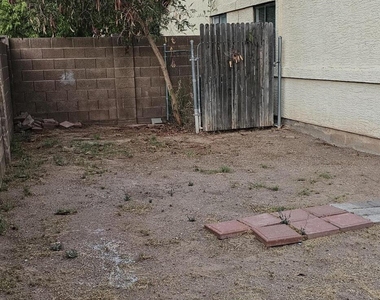 6148 E Greenway Street - Photo Thumbnail 16