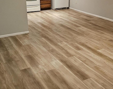 6148 E Greenway Street - Photo Thumbnail 1