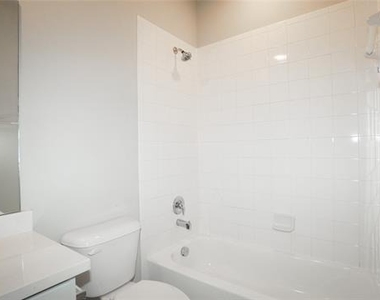 2251 Brookside Drive - Photo Thumbnail 12
