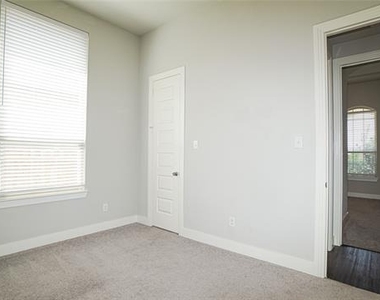 2251 Brookside Drive - Photo Thumbnail 26