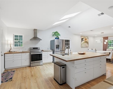 1429 El Campo Drive - Photo Thumbnail 7