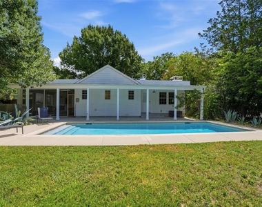 1429 El Campo Drive - Photo Thumbnail 2