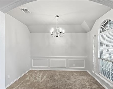 1632 Balboa Lane - Photo Thumbnail 4