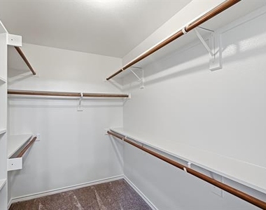 1632 Balboa Lane - Photo Thumbnail 8