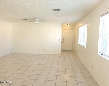 3034 E Villa Maria Drive - Photo Thumbnail 1
