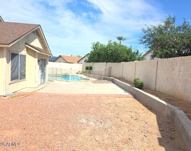 3034 E Villa Maria Drive - Photo Thumbnail 18