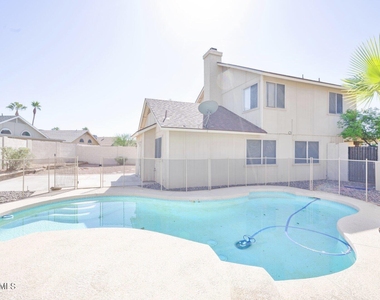 3034 E Villa Maria Drive - Photo Thumbnail 20