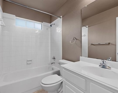 6808 Mason Drive - Photo Thumbnail 25