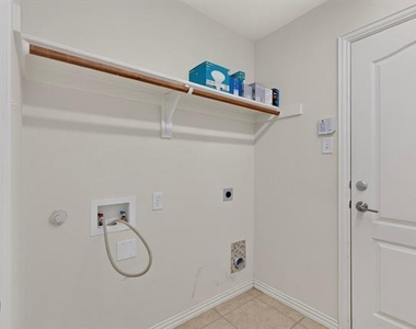 6808 Mason Drive - Photo Thumbnail 31