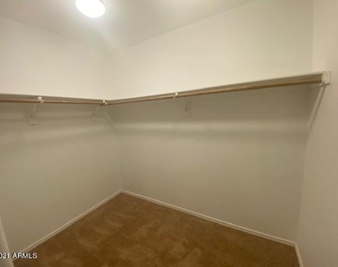 8927 E Crescent Avenue - Photo Thumbnail 28