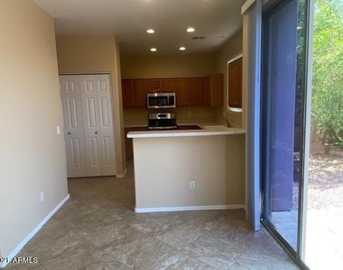 8927 E Crescent Avenue - Photo Thumbnail 13