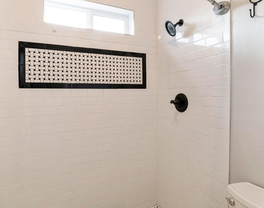 1749 N Ricardo -- - Photo Thumbnail 20