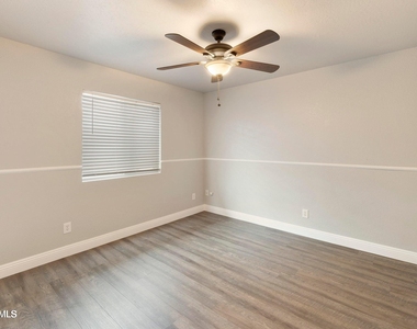 1749 N Ricardo -- - Photo Thumbnail 16