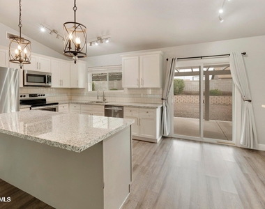 1749 N Ricardo -- - Photo Thumbnail 3