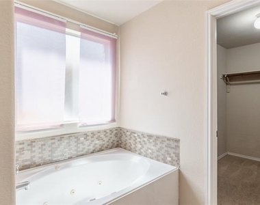 472 Grant Lane - Photo Thumbnail 22