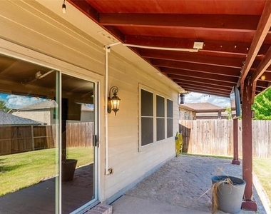 472 Grant Lane - Photo Thumbnail 37
