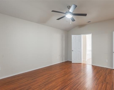 472 Grant Lane - Photo Thumbnail 19