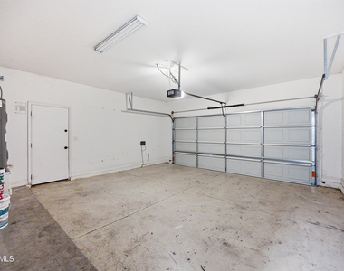 1759 W Paisley Drive - Photo Thumbnail 3