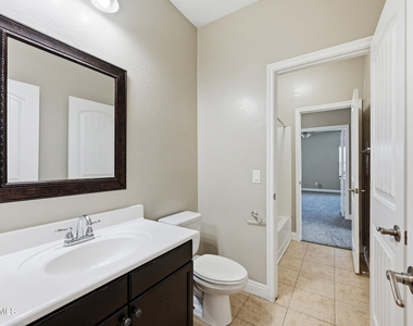 1759 W Paisley Drive - Photo Thumbnail 27
