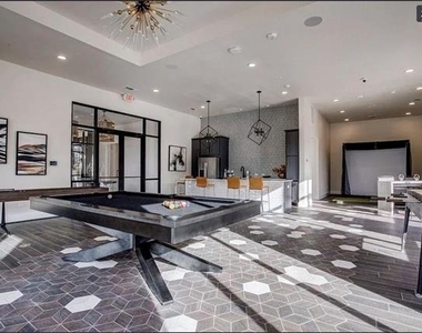 1450 Elevado Drive - Photo Thumbnail 20