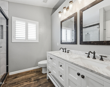 18333 E Sunnydale Drive - Photo Thumbnail 14